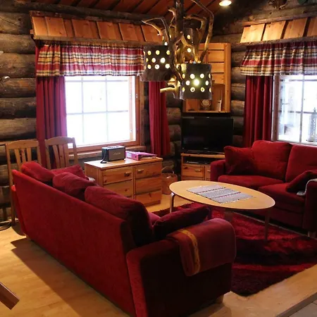 Holiday home Kuusirinne -